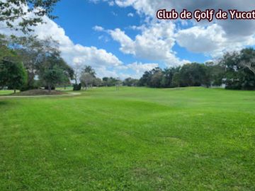 Casa con alberca privada y Terraza, en venta, Cholul, Mérida