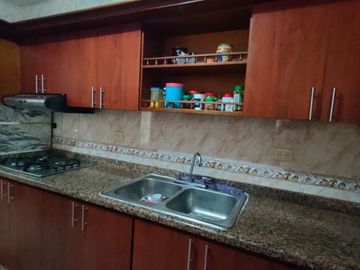 VENTA DE CASA UNIFAMILIAR 4 PISOS EN EL CANEY 1