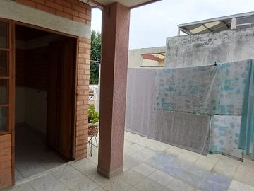VENTA DE CASA UNIFAMILIAR 4 PISOS EN EL CANEY 1