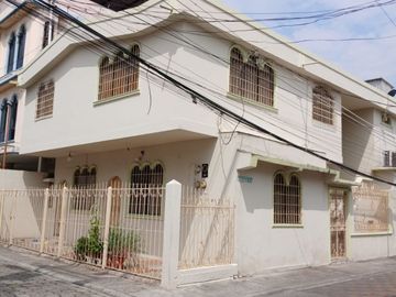 Casa rentera en venta,  Norte de Guayaquil