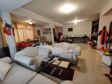 Casa rentera en venta,  Norte de Guayaquil