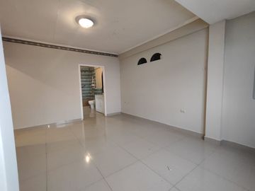 Casa rentera en venta,  Norte de Guayaquil