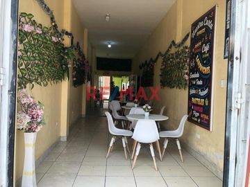 Venta De Local En La Av. Wiesse Paradero 7 De Mariscal Caceres En Sjl