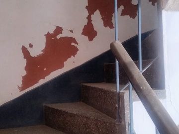 VENTA DE CASA CON VALOR DE TERRENO- EN PLENO CENTRO DE PIURA