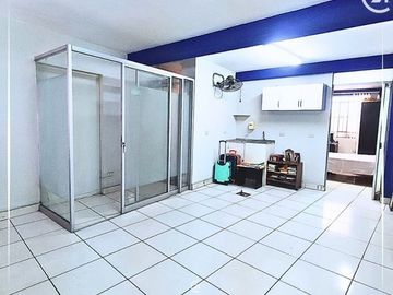PROPIEDAD COMERCIAL EN VENTA – AV. JORGE BASADRE, MEDIA CUADRA DE UTP TACNA