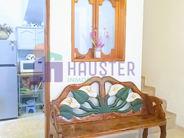 Casa en venta a unos pasos del edificio central de la UG