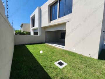 CASA EN VENTA NUEVO VALLARTA