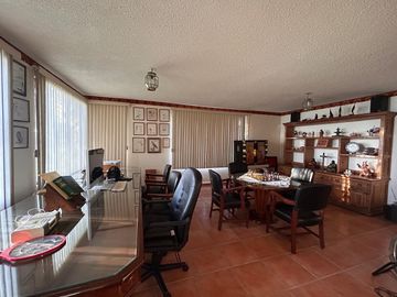 GRAN CASA EN VENTA EN SAN GIL