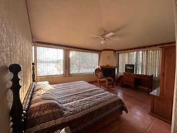 GRAN CASA EN VENTA EN SAN GIL