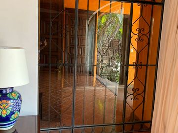 Palmira en privada con vigilancia