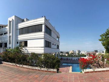 Edificio en Venta en Lomas de Urdesa, Guayaquil, Ecuador
