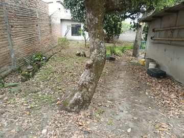 Excelente oportunidad de Inversión, casa en el Centro de Cotacachi