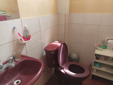 Excelente oportunidad de Inversión, casa en el Centro de Cotacachi