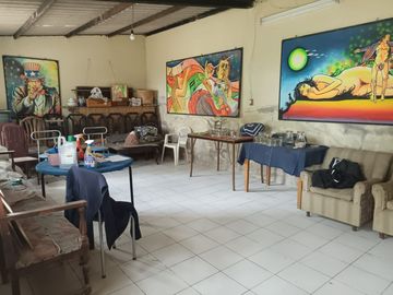 Excelente oportunidad de Inversión, casa en el Centro de Cotacachi