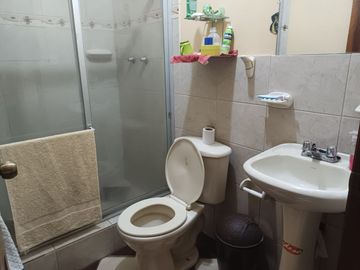 Excelente oportunidad de Inversión, casa en el Centro de Cotacachi