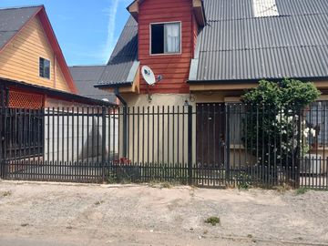Se vende casa en Villa Bicentenario, Talca