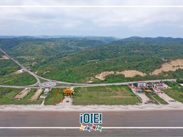 En venta: Lote frente al mar en Canoa, Manabi
