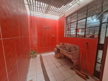**¡VENTA EXCLUSIVA! HERMOSA CASA EN URB. SANTA CATALINA – LA VICTORIA 🏡✨**