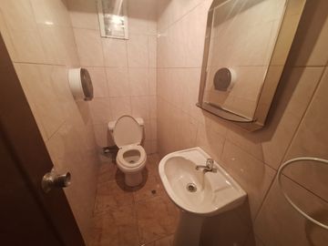 **¡VENTA EXCLUSIVA! HERMOSA CASA EN URB. SANTA CATALINA – LA VICTORIA 🏡✨**