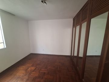 **¡VENTA EXCLUSIVA! HERMOSA CASA EN URB. SANTA CATALINA – LA VICTORIA 🏡✨**