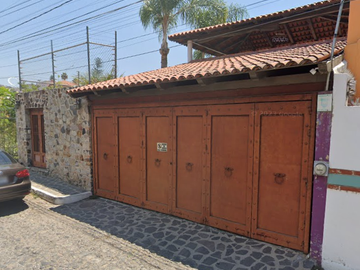SE VENDE CASA EN RECUPERACION BANCARIA EN CHAPALA, JALISCO! SOLO CONTADO.