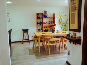 Casa en Venta, Sector Rocas de Misicata, Cuenca