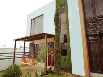 Casa en Venta, Sector Rocas de Misicata, Cuenca