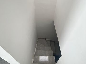 VENTA DE CASA POR AV. MORALES SAUCITO