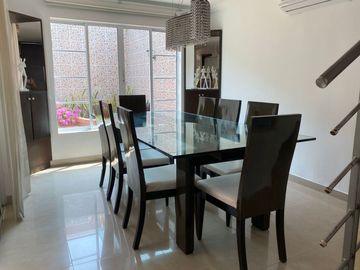 CASA EN LA CASTELLANA VENTA