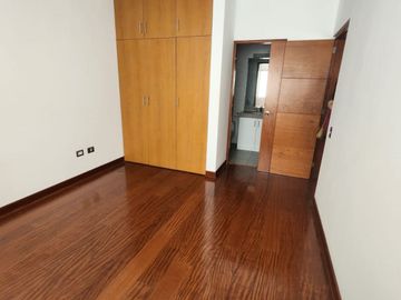 LINDO FLAT 192M2 CON VISTA PARCIAL A PARQUE - SAN BORJA
