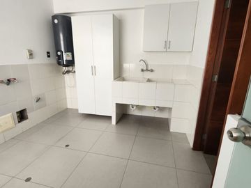 LINDO FLAT 192M2 CON VISTA PARCIAL A PARQUE - SAN BORJA