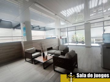 Suite de venta Republica del Salvador, edificio moderno, quinto piso, cerca a parque , centros comerciales