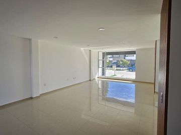 Venta de casa en Pachuca 4 recamaras con Roof Garden, en Ramon G. Bonfil,  Zona plateada y Galerias Pachuca