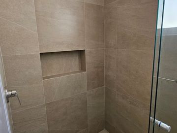 Venta de casa en Pachuca 4 recamaras con Roof Garden, en Ramon G. Bonfil,  Zona plateada y Galerias Pachuca
