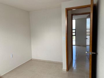 VENTA DE CASA NUEVA A 10 MIN DEL AURRERA DE PROVIDENCIA Y A 15 MIN DE UAEH