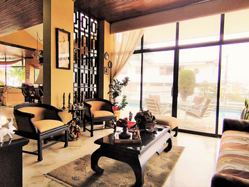 Casa en Venta en Lomas de Urdesa, Guayaquil, Ecuador