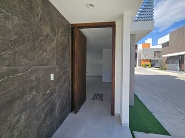 Venta de casa en Pachuca 4 recamaras Ramon G. Bonfil  a 15 minutos de Zona Plateada y Galerias Pachuca