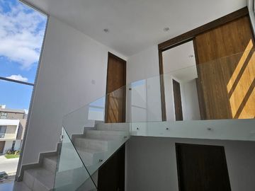 Venta de casa en Pachuca 4 recamaras Ramon G. Bonfil  a 15 minutos de Zona Plateada y Galerias Pachuca
