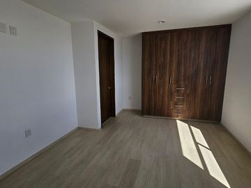 Venta de casa en Pachuca 4 recamaras Ramon G. Bonfil  a 15 minutos de Zona Plateada y Galerias Pachuca