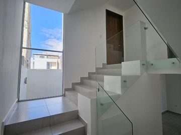 Venta de casa en Pachuca 4 recamaras Ramon G. Bonfil  a 15 minutos de Zona Plateada y Galerias Pachuca