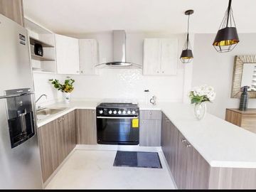 VENTA DE CASA A 10 MIN DE PLAZA EXPLANA Y CARR MEX-PACHUCA