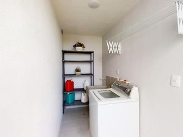 VENTA DE CASA A 10 MIN DE PLAZA EXPLANA Y CARR MEX-PACHUCA