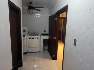 Casa en Venta en Samborondon Km4.5, Urb Atlantis, Ecuador