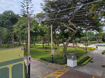 Tu Casa Frente al Parque: El Sueño de Vivir en Surco