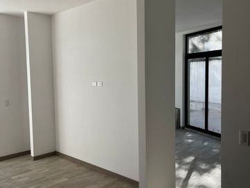 Venta de suite en Cumbayá cerca de la USFQ, Paseo San Francisco, bancos, a pocos metros de la Interoceánica.