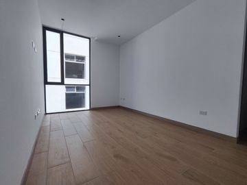 DEPARTAMENTO CON TERRAZA EN VENTA EN MIRAVALLE 4