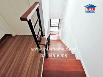 3-storey townhouse, 17.6 sq.w., Supalai Urbana Village, Chaeng Watthana-Pak Kret, Sukhaprachasan Soi 3, Tiwanon-Chaeng Watthana Road, Pak Kret, Nontha