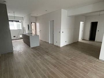 VENTA DE DEPARTAMENTOS MUY ILUMINADOS, BALCON, 3 DORM. ESTAR, ESTRENO, MAGDALENA