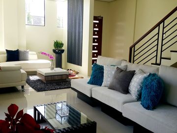 House and Lot In A Gated Community Along Daang Hari