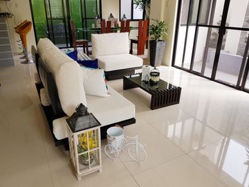 House and Lot In A Gated Community Along Daang Hari